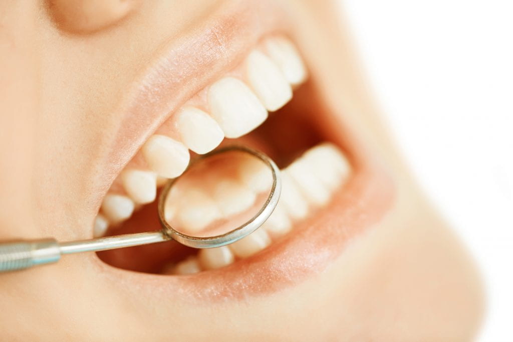 What is the connection between Diabetes and oral health?